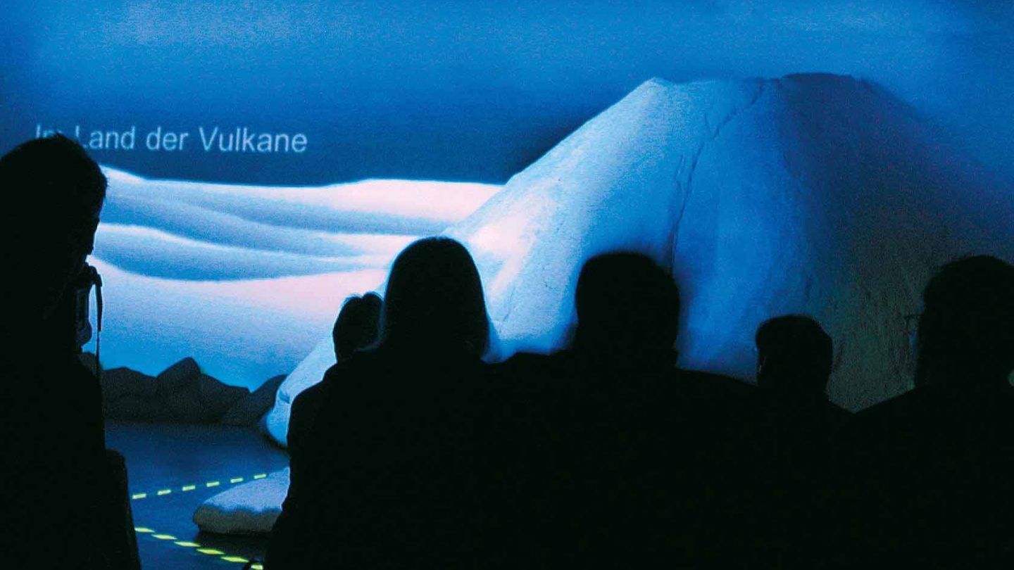 Milla Ausstellung Lava-Dome 001