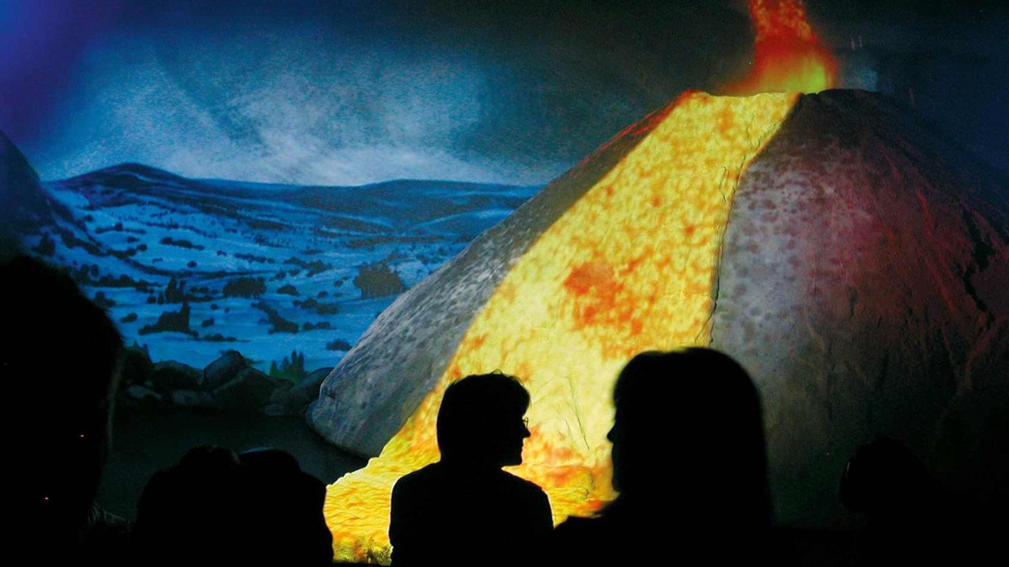 Milla Ausstellung Lava-Dome 01