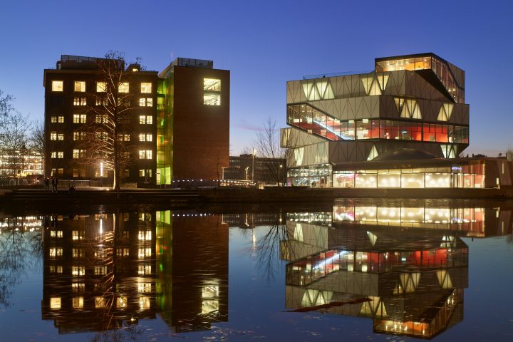 01 Milla Experimenta Science Center Pm