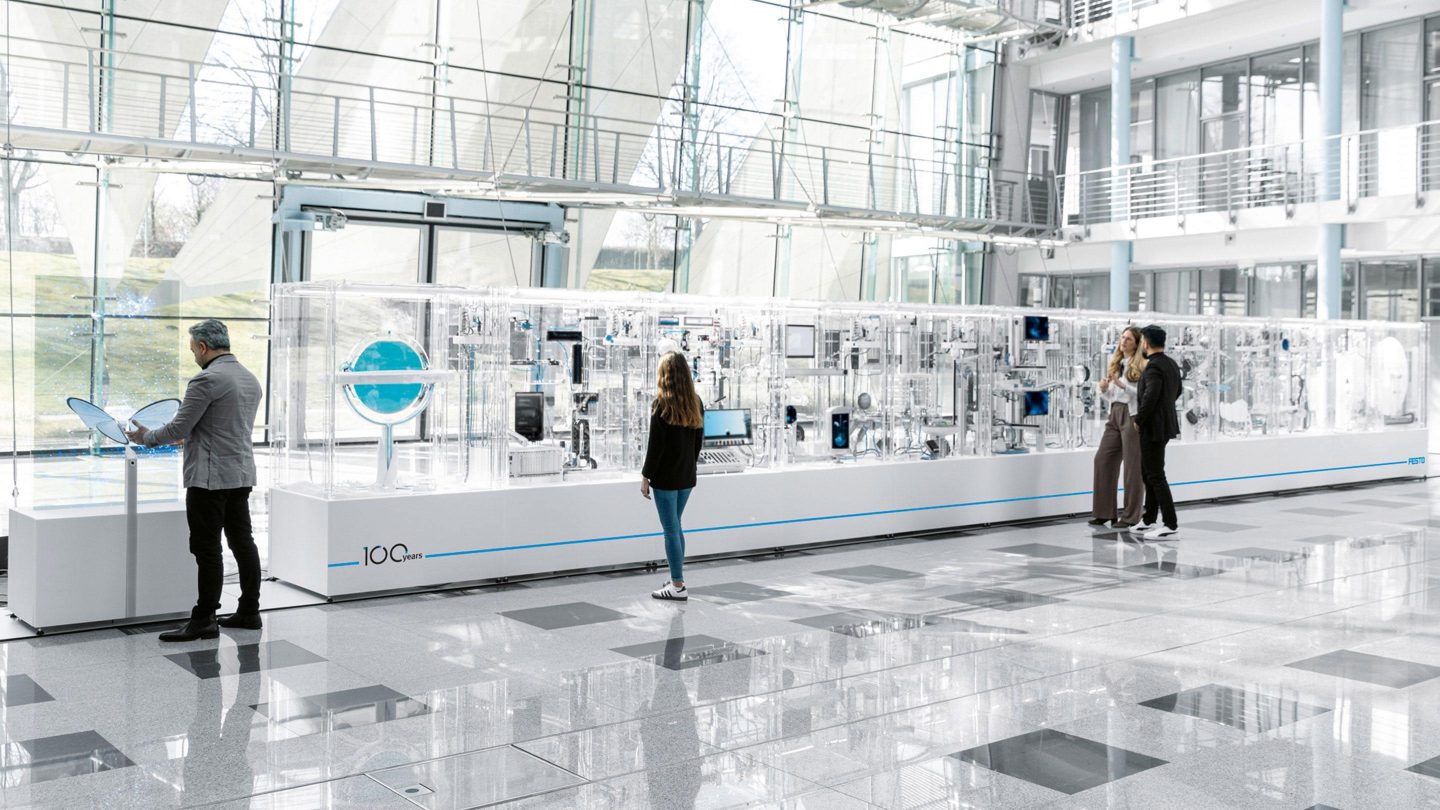 Milla Festo Incredible Machine 003